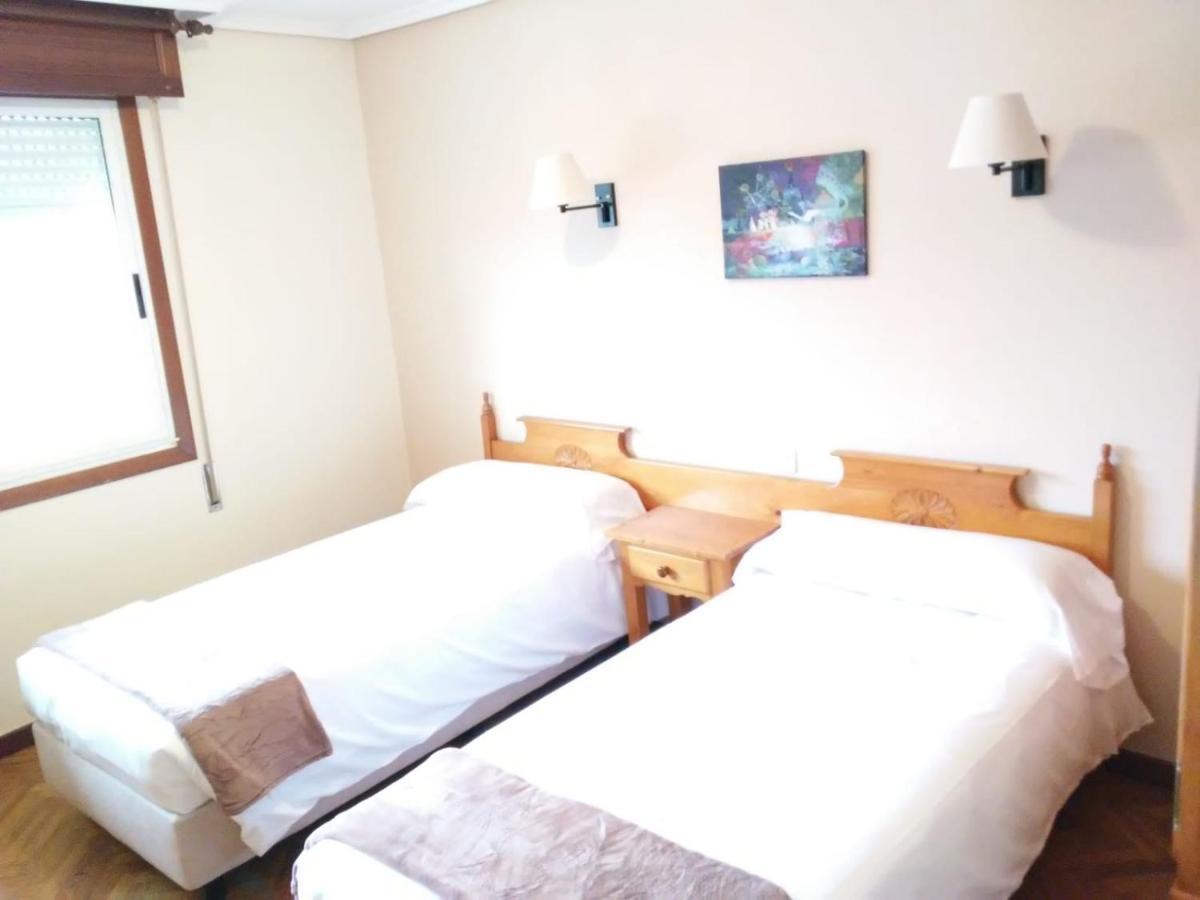 Albergue Hostal Sao Telmo Tui Exteriér fotografie